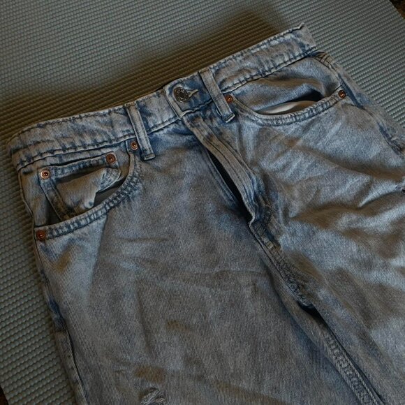 Women's Blue Jeans - Picture 2 of 3